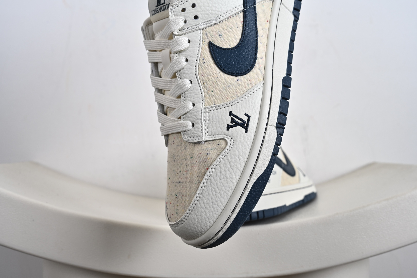 260 Louis Vuitton x Nike Dunk Low 米白藏蓝织布 SC0601-478