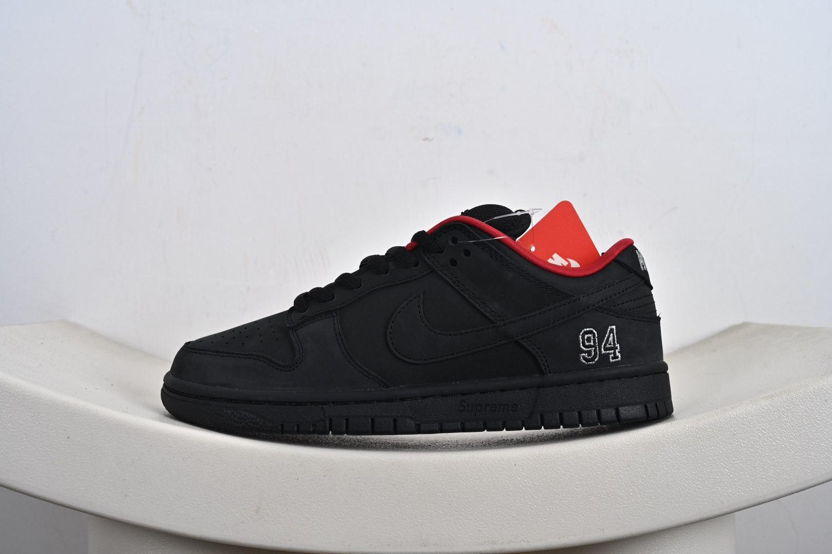 300 Supreme x NK Dunk Low 低帮Sup联名黑红 HQ8487-001