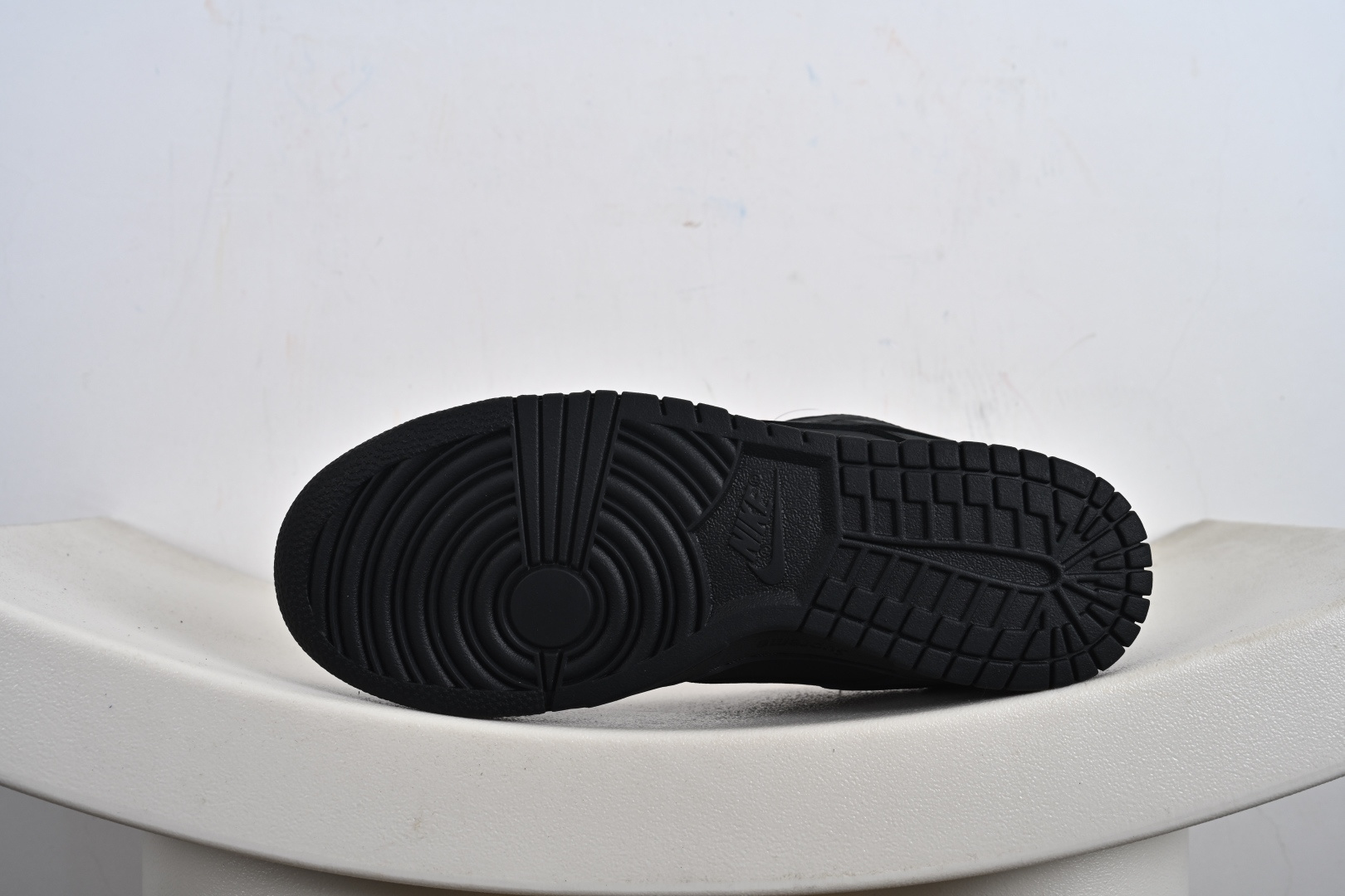 300 Supreme x NK Dunk Low 低帮Sup联名黑红 HQ8487-001