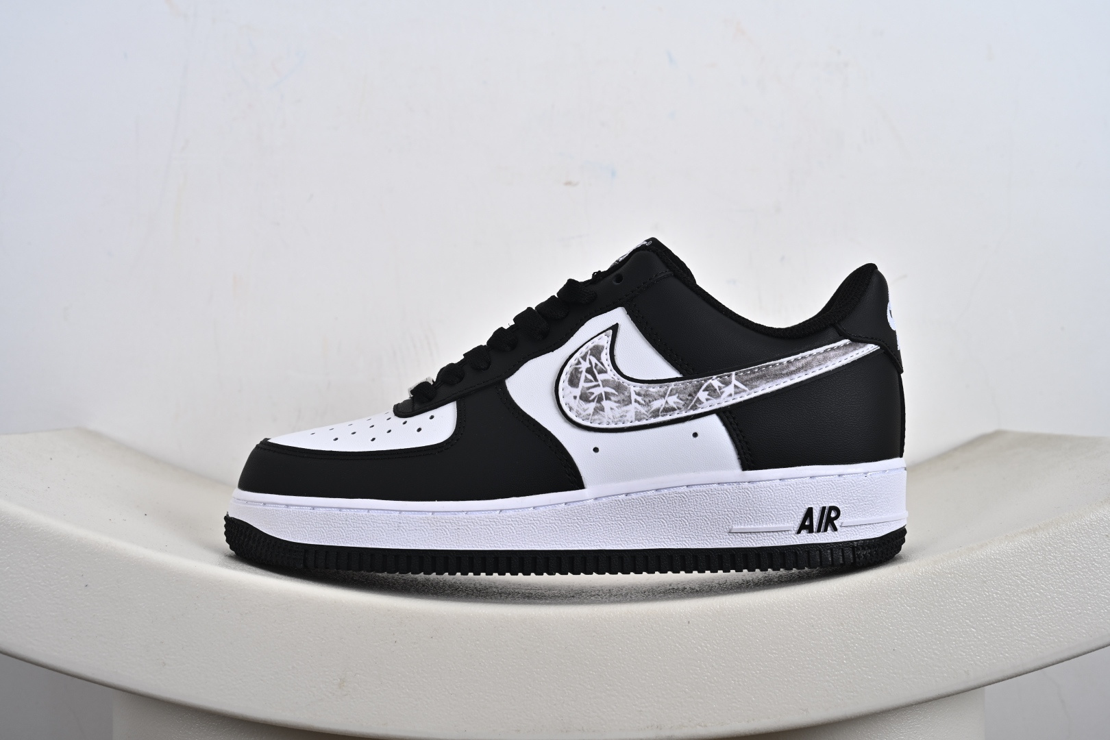 240 Nike Air Force 1 Low ZH0316-118