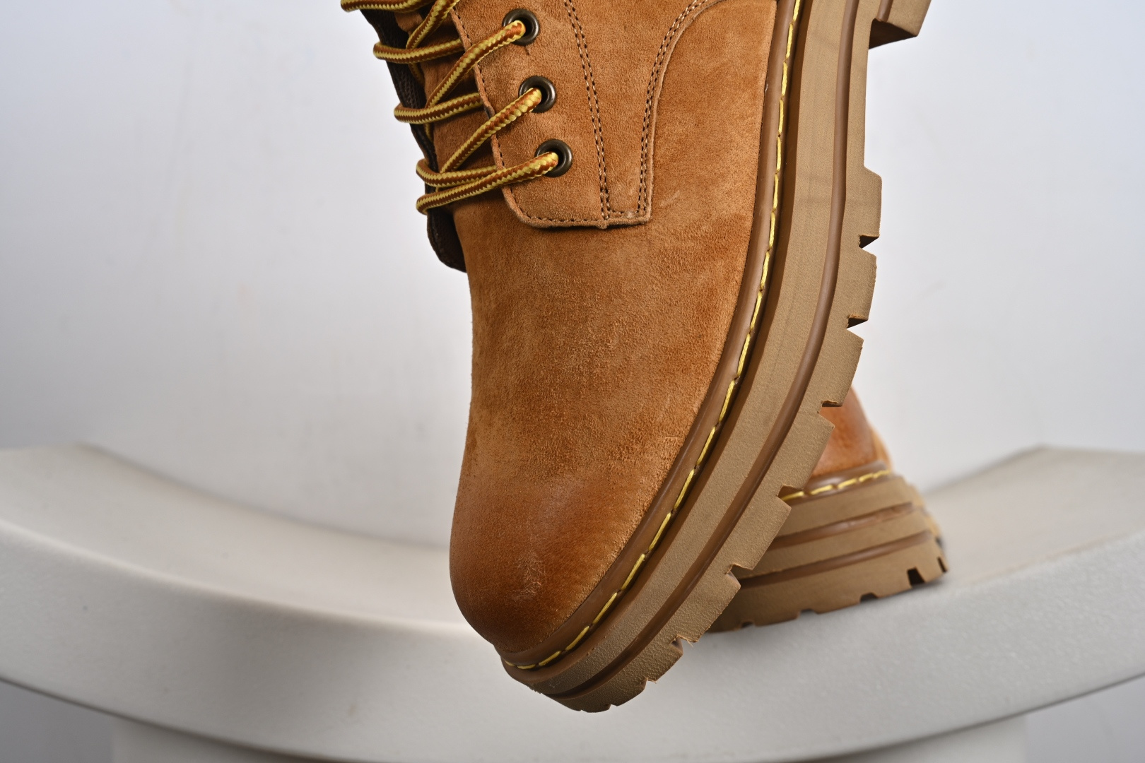 260 CAT卡特 硬汉推土机品牌 经典百搭户外休闲大黄靴系列 P726537