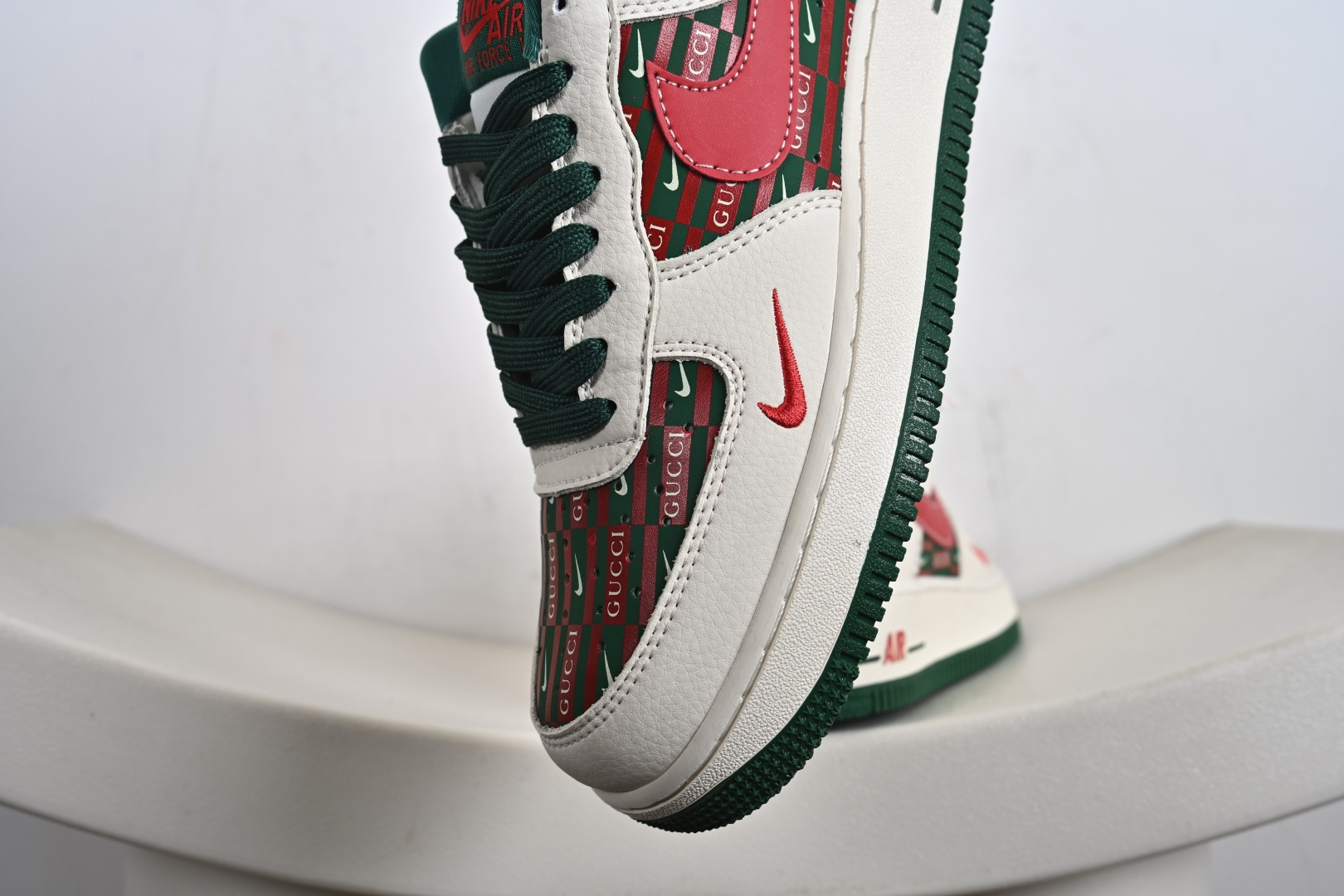 240 定制版 Gucci x Nk Air Force 1’07 定制配色 古驰联名 空军一号低帮经典低帮休闲百搭板鞋 DD1982-312-Chinese UA Cheap High Quatity Brand Clothes Bags handbags Sneakers wholesale wholesaler seller from China Factory suppliers Fashion Clothing Shoes best Quality Beautiful Price 240 定制版 Gucci x Nk Air Force 1’07 定制配色 古驰联名 空军一号低帮经典低帮休闲百搭板鞋 DD1982-312