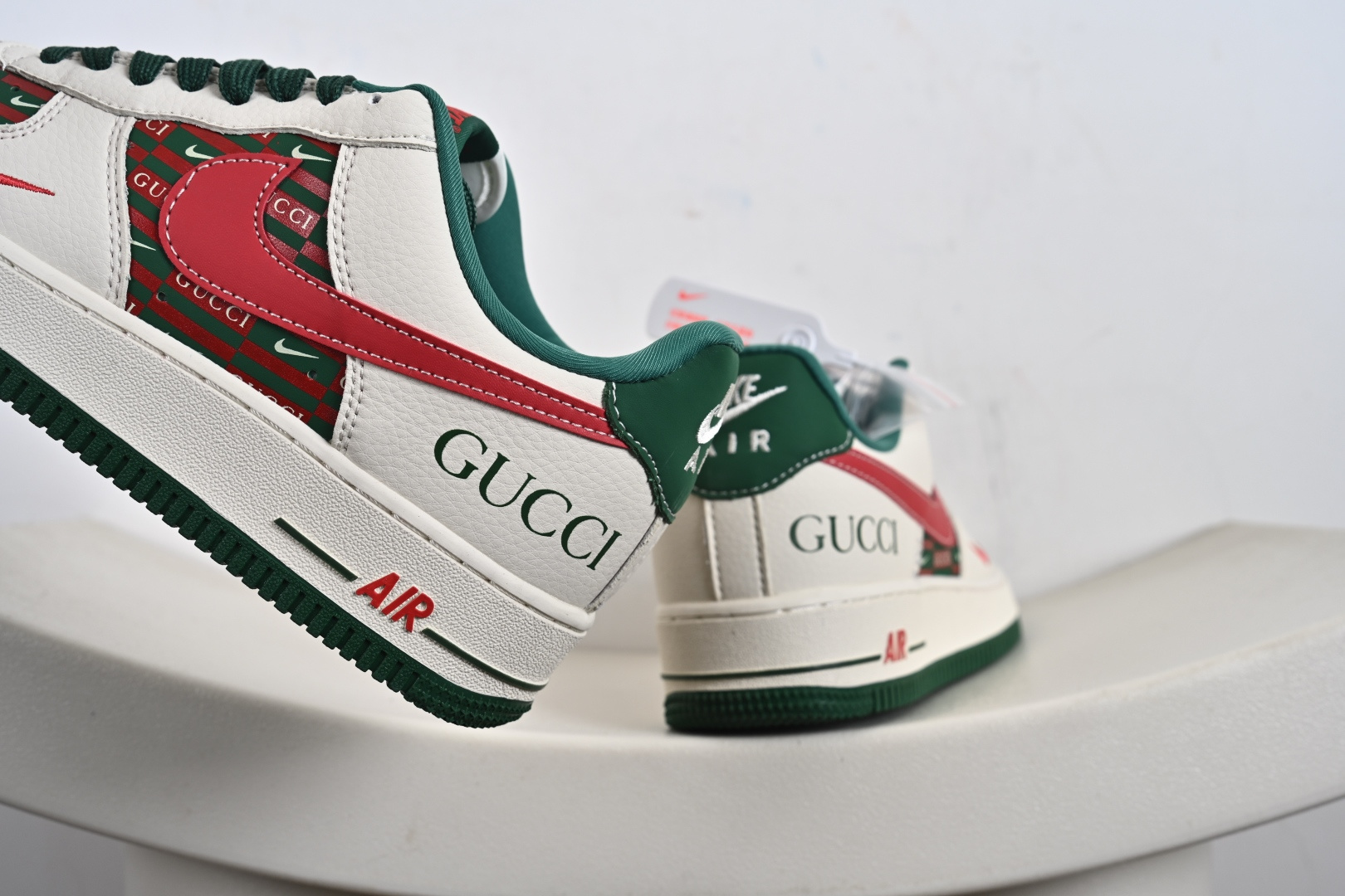 240 定制版 Gucci x Nk Air Force 1’07 定制配色 古驰联名 空军一号低帮经典低帮休闲百搭板鞋 DD1982-312-Chinese UA Cheap High Quatity Brand Clothes Bags handbags Sneakers wholesale wholesaler seller from China Factory suppliers Fashion Clothing Shoes best Quality Beautiful Price 240 定制版 Gucci x Nk Air Force 1’07 定制配色 古驰联名 空军一号低帮经典低帮休闲百搭板鞋 DD1982-312