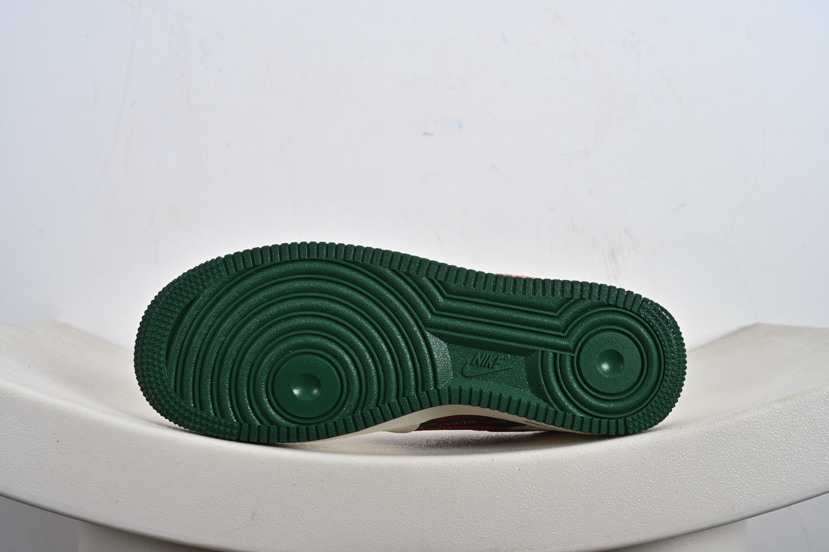 240 定制版 Gucci x Nk Air Force 1’07 定制配色 古驰联名 空军一号低帮经典低帮休闲百搭板鞋 DD1982-312-Chinese UA Cheap High Quatity Brand Clothes Bags handbags Sneakers wholesale wholesaler seller from China Factory suppliers Fashion Clothing Shoes best Quality Beautiful Price 240 定制版 Gucci x Nk Air Force 1’07 定制配色 古驰联名 空军一号低帮经典低帮休闲百搭板鞋 DD1982-312