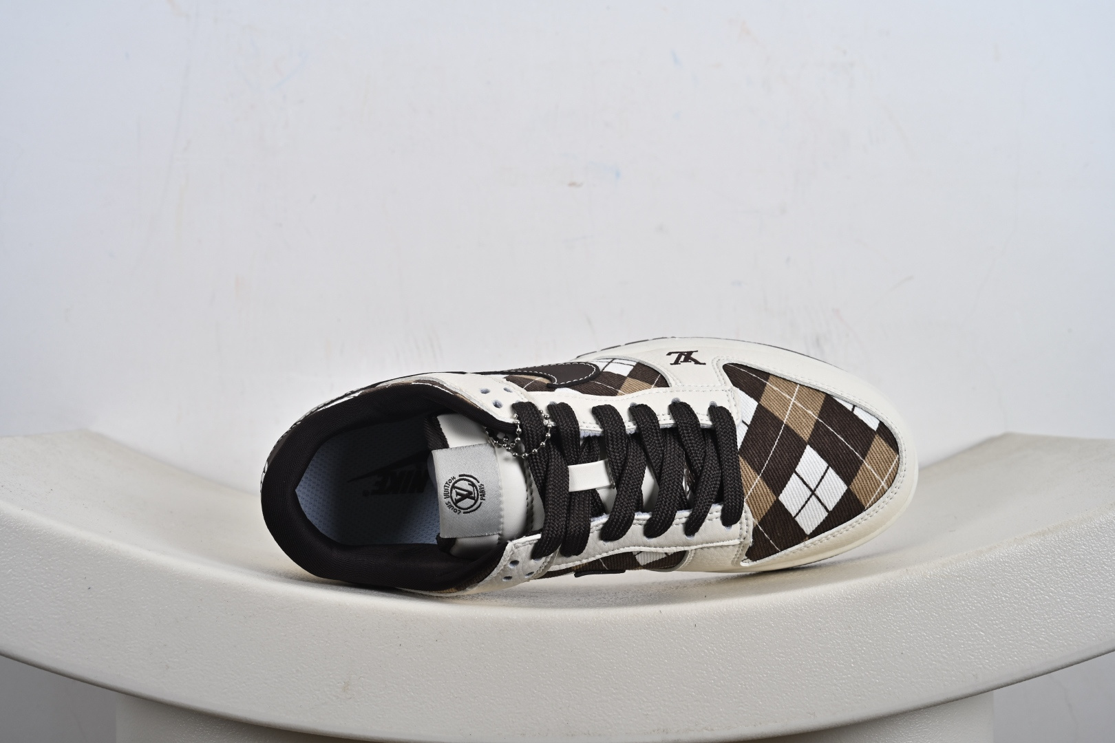 260 Nike SB Dunk Low“LV联名——白棕网格” 高端定制 低帮休闲板鞋 SC0601-461-Chinese UA Cheap High Quatity Brand Clothes Bags handbags Sneakers wholesale wholesaler seller from China Factory suppliers Fashion Clothing Shoes best Quality Beautiful Price 260 Nike SB Dunk Low“LV联名——白棕网格” 高端定制 低帮休闲板鞋 SC0601-461