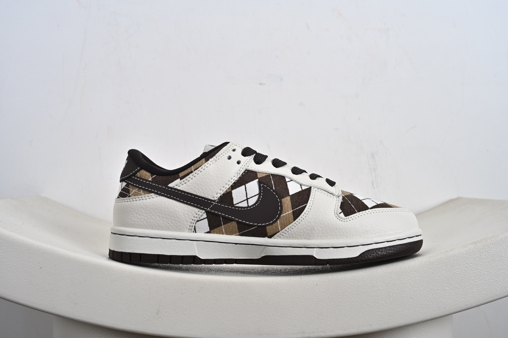 260 Nike SB Dunk Low“LV联名——白棕网格” 高端定制 低帮休闲板鞋 SC0601-461-Chinese UA Cheap High Quatity Brand Clothes Bags handbags Sneakers wholesale wholesaler seller from China Factory suppliers Fashion Clothing Shoes best Quality Beautiful Price 260 Nike SB Dunk Low“LV联名——白棕网格” 高端定制 低帮休闲板鞋 SC0601-461