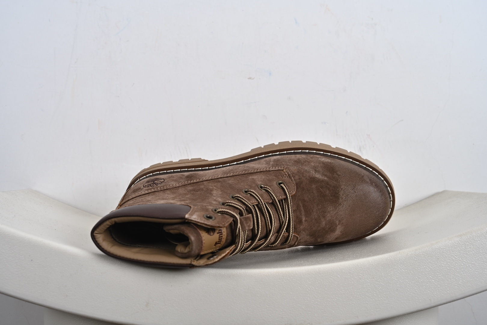 260 Timberland添柏岚/天伯伦 户外高帮休闲大黄靴系列 A18069B