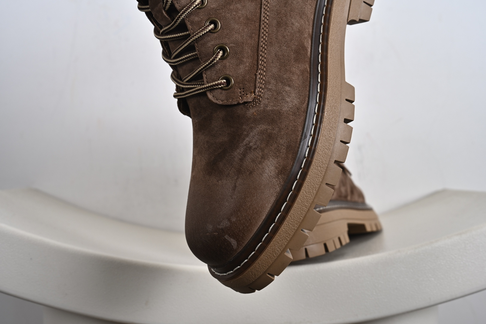 260 Timberland添柏岚/天伯伦 户外高帮休闲大黄靴系列 A18069B