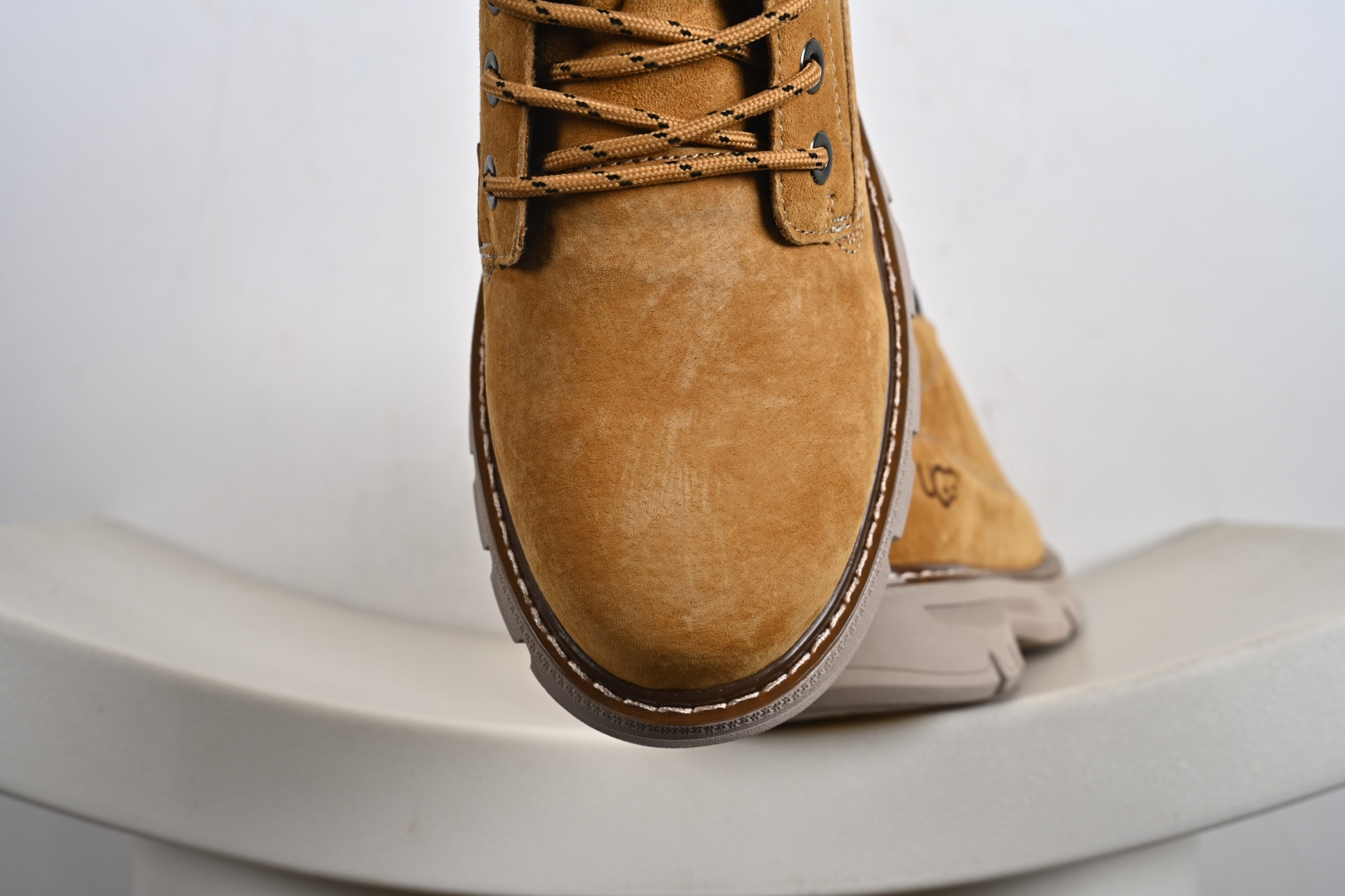 UGG Tasman Weather Hybrid 塔斯曼混合系列户外中帮休闲马丁靴雪地靴