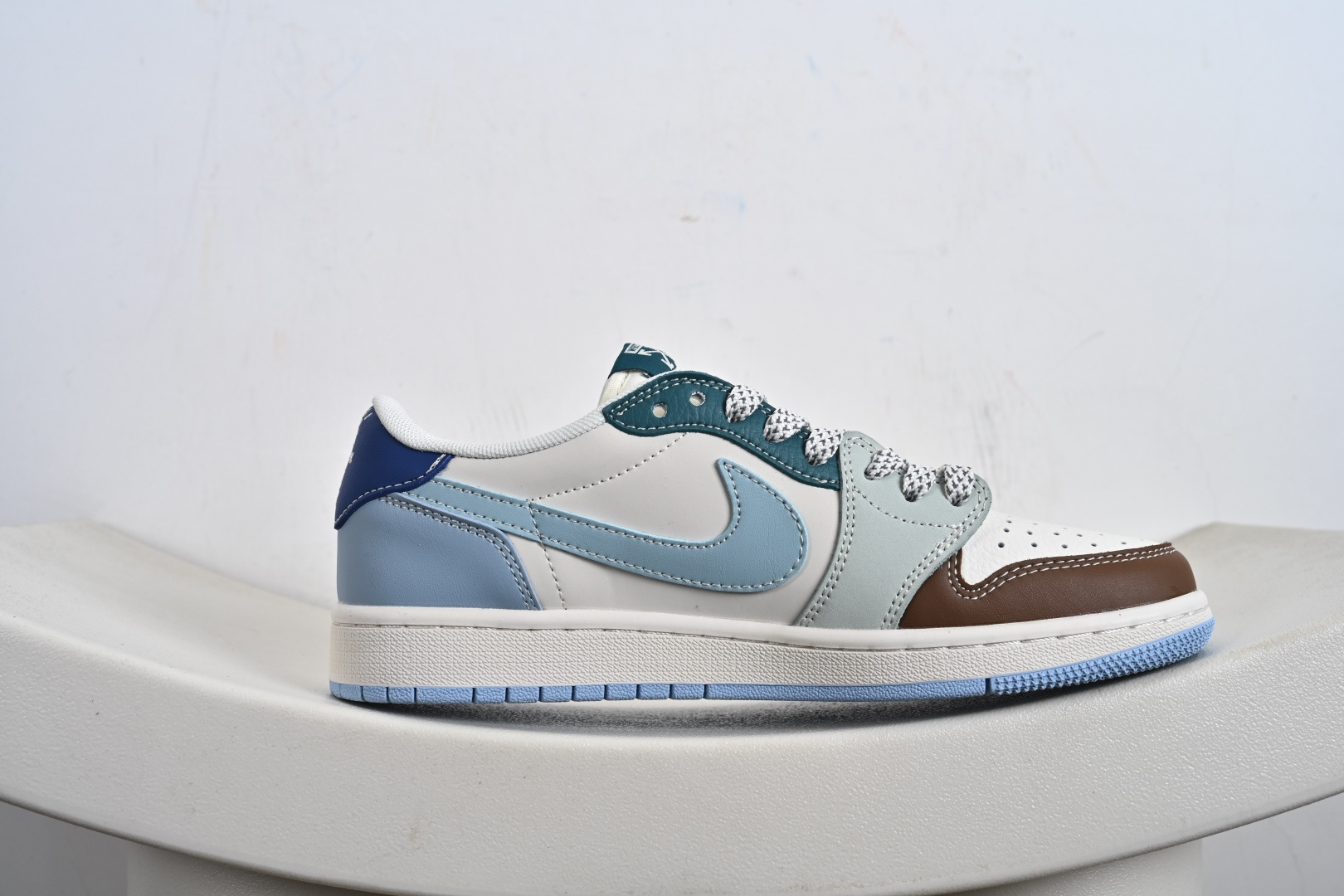 240 高端定制Air Jordan 1 Low LOW SP AJ1 乔1 倒钩联名款 低帮复古篮球鞋 HS8068-066