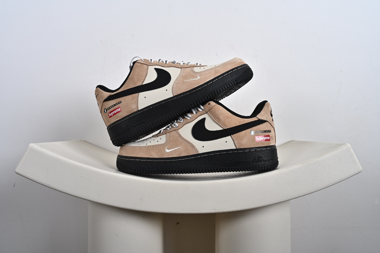 定制版 NK Air Force 1 ’07 Low Supreme 藤原浩 联名–黑棕空军一号低帮 运动鞋 休闲鞋 YF9511-810