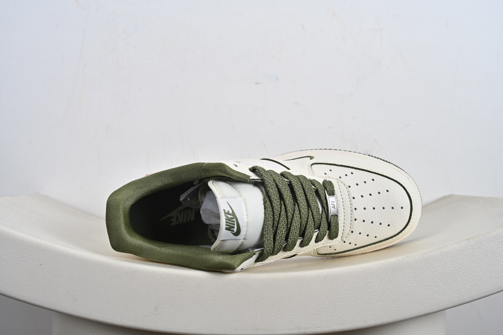 240 定制版 NK Air Force 1 '07 Low “Supreme联名——米白军绿边”空军一号 低帮 运动鞋 XX3168-221