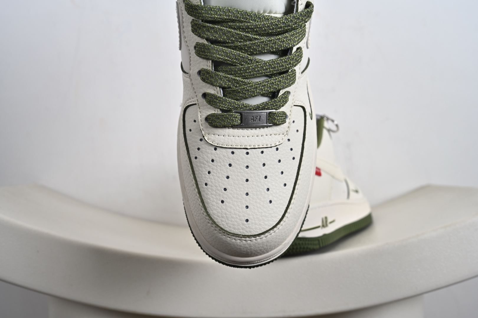 240 定制版 NK Air Force 1 '07 Low “Supreme联名——米白军绿边”空军一号 低帮 运动鞋 XX3168-221