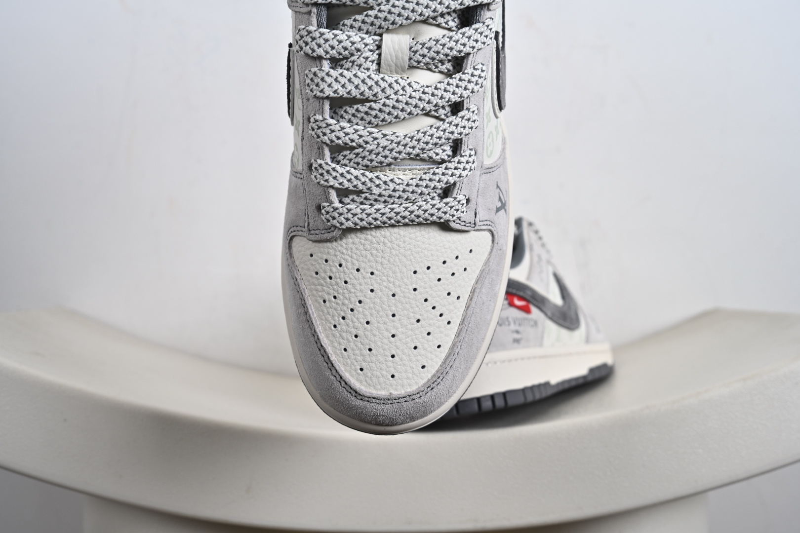 260 定制版 NK Dunk Low 联名 灰白双勾 周年高端定制 低帮休闲板鞋 CX5050-Y20