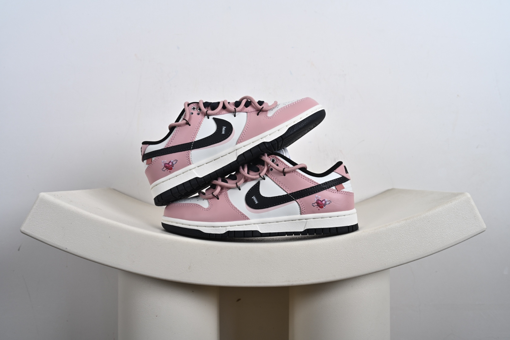 NK Dunk Low 怦然心动 PB0510-055