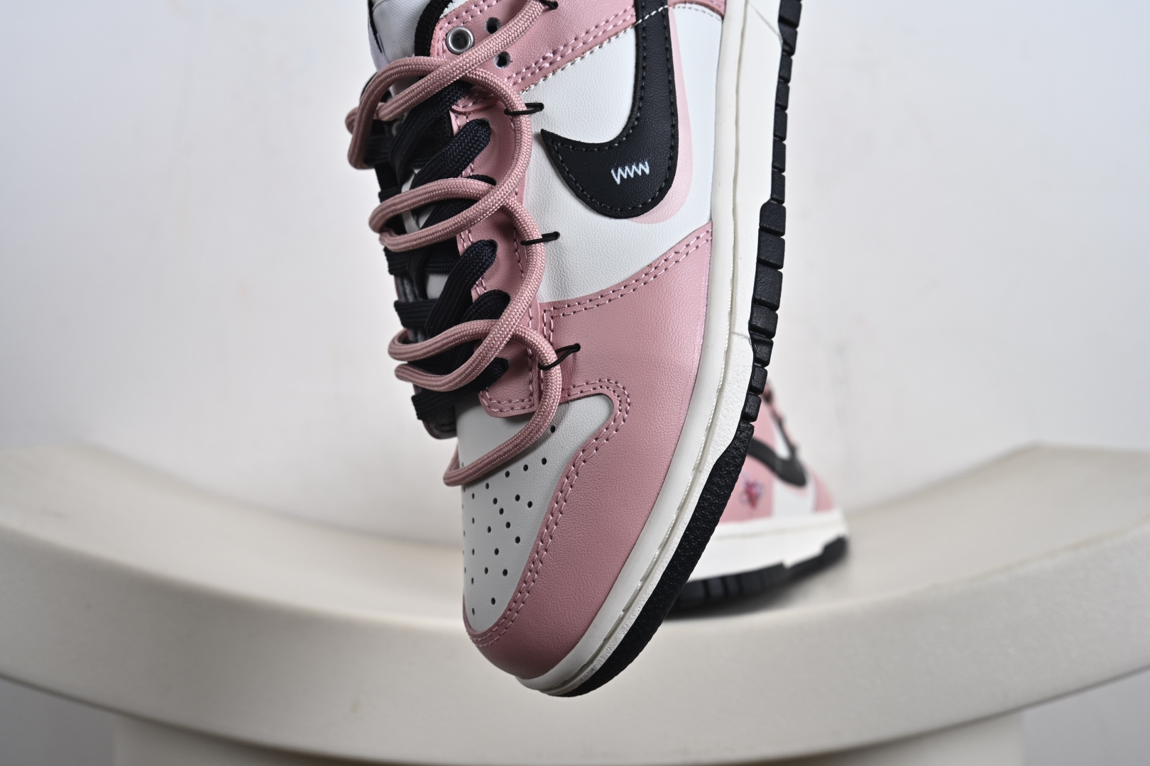 NK Dunk Low 怦然心动 PB0510-055