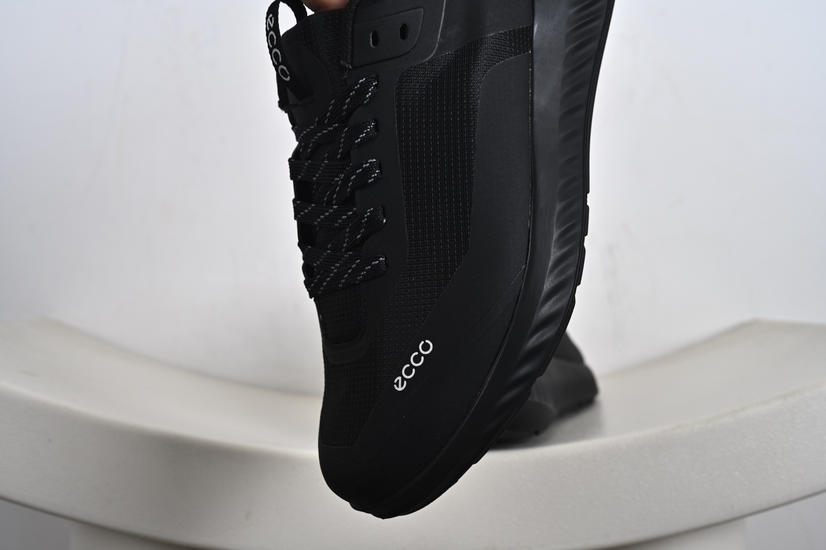 260 ECCO爱步登山鞋男款 舒适户外运动越野跑鞋健步BIOMC踪迹系列 875825