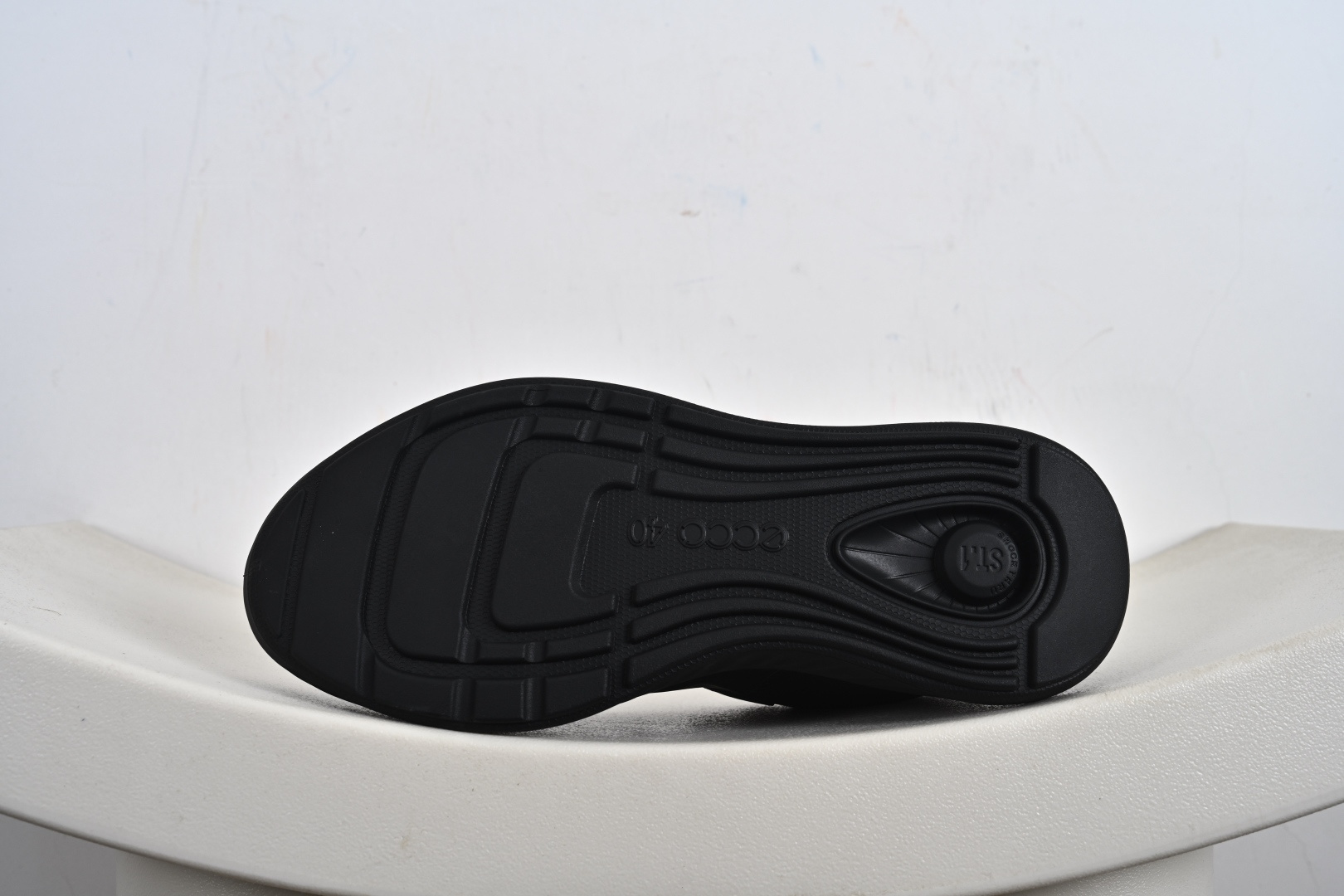 260 ECCO爱步登山鞋男款 舒适户外运动越野跑鞋健步BIOMC踪迹系列 875825