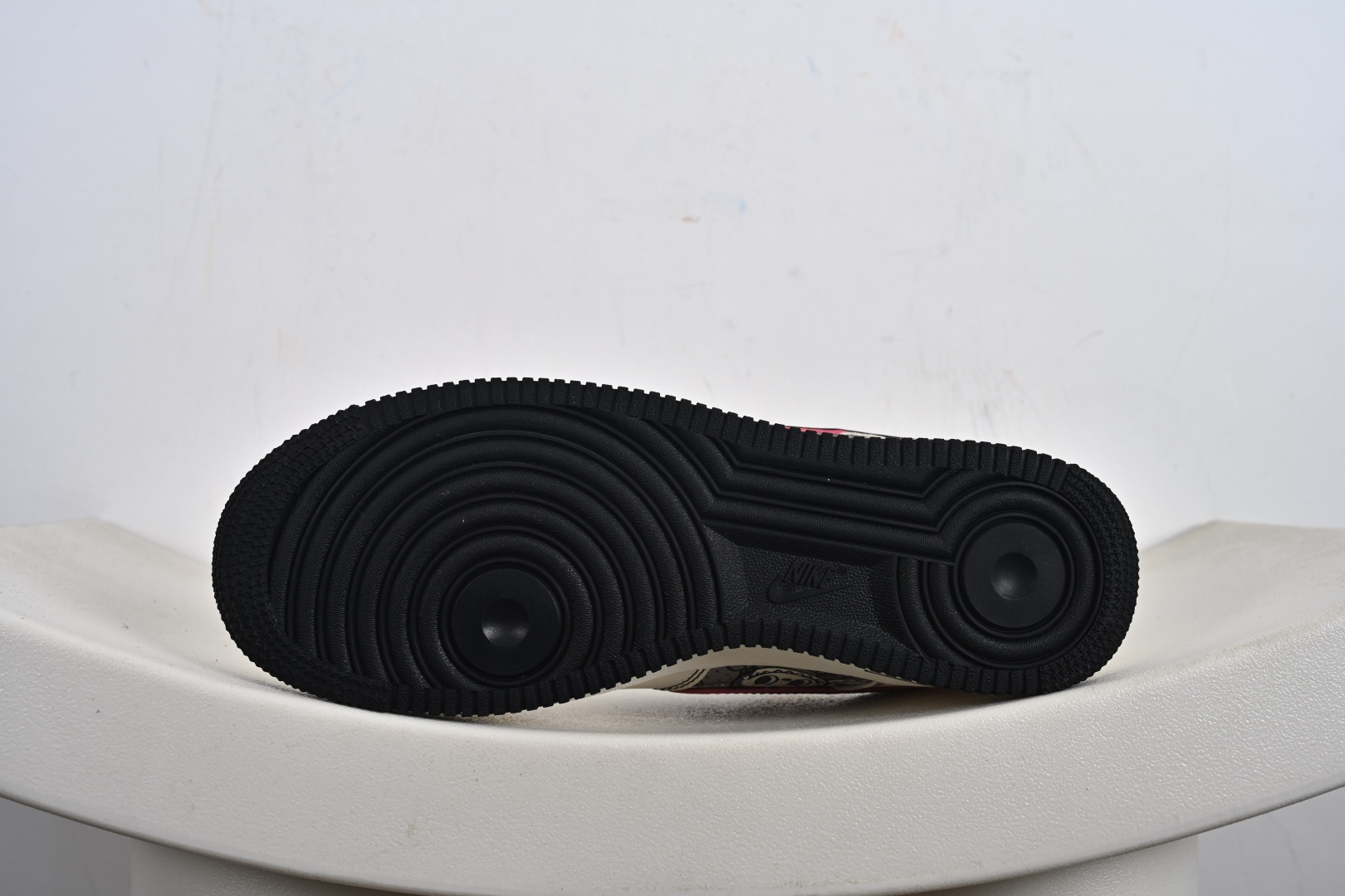 240 定制版 Nike Air Force 1 Low 泡泡玛特 labubu高端定制联名 HQ1688-001