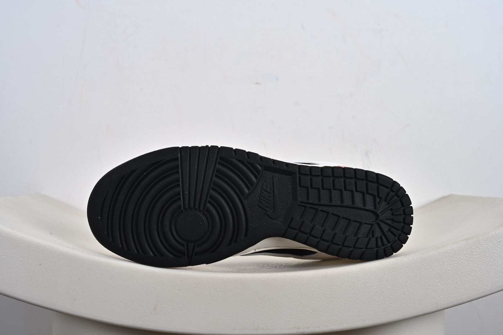 260 定制版 Nike SB Dunk Low Supreme联名 米黑拼接 周年高端定制 低帮休闲板鞋 JP1628-010