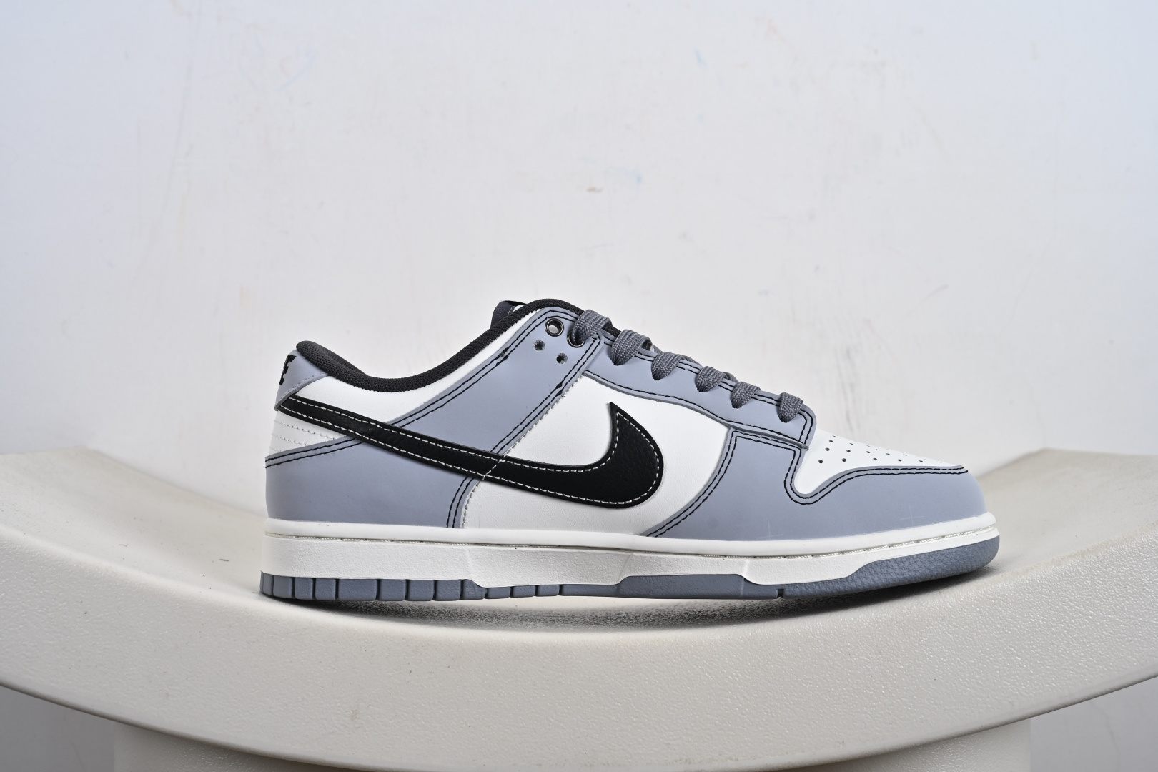 260 Nike Dunk Low Retro 联名款 耐克 低帮休闲运动板鞋 BB0528-109