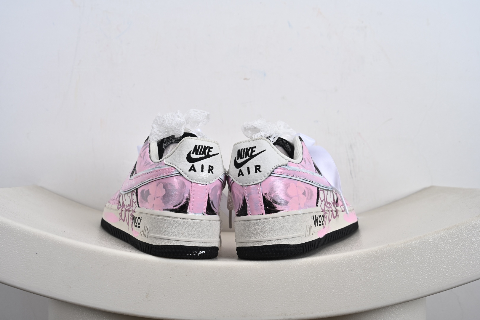240 定制版 Nike W Air Force 1 “Sweet Cool Powder Recipe” 手绘涂鸦“甜酷粉调”空军一号 低帮休闲运动板鞋 ZG8800-811-Chinese UA Cheap High Quatity Brand Clothes Bags handbags Sneakers wholesale wholesaler seller from China Factory suppliers Fashion Clothing Shoes best Quality Beautiful Price 240 定制版 Nike W Air Force 1 “Sweet Cool Powder Recipe” 手绘涂鸦“甜酷粉调”空军一号 低帮休闲运动板鞋 ZG8800-811