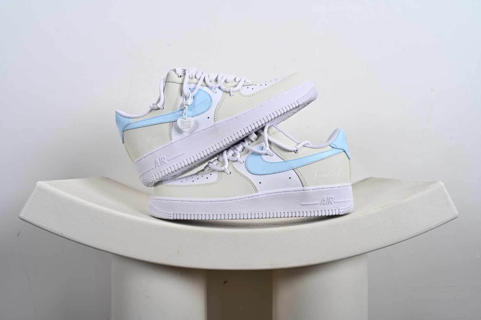 定制版 NIke Air Force 1 ’07 Low 空军一号低帮 运动鞋 休闲鞋 ZH0316-111
