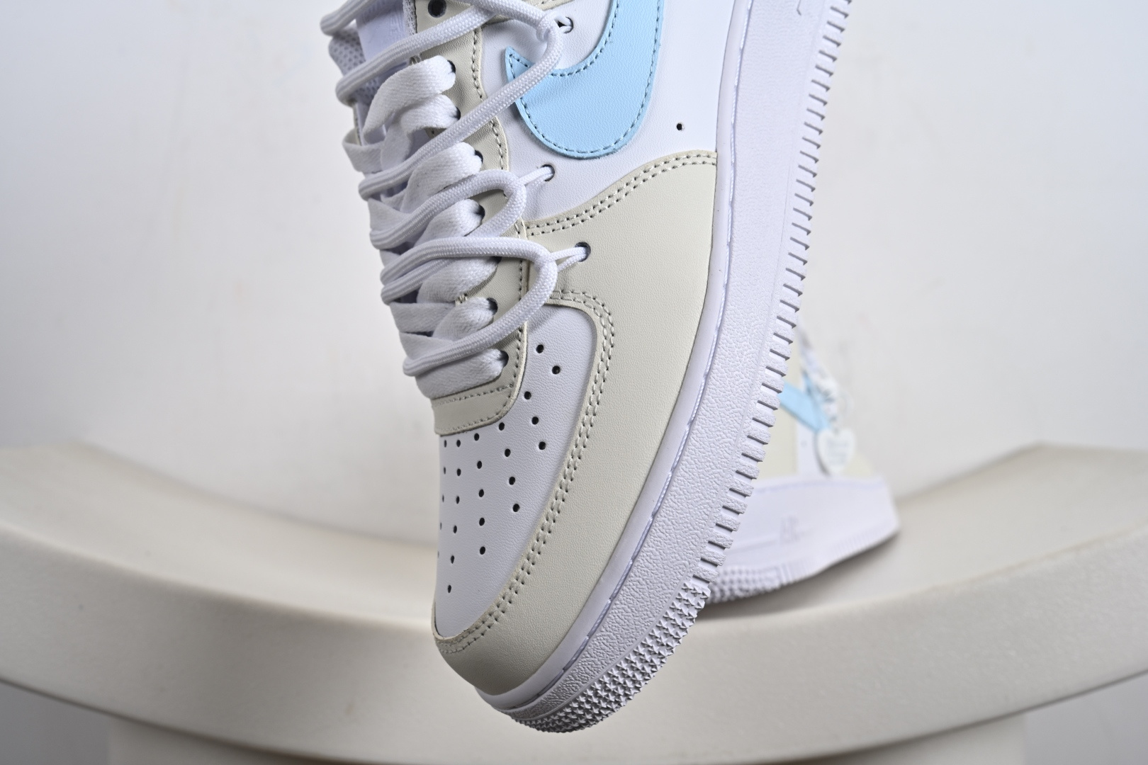 定制版 NIke Air Force 1 '07 Low 空军一号低帮 运动鞋 休闲鞋 ZH0316-111