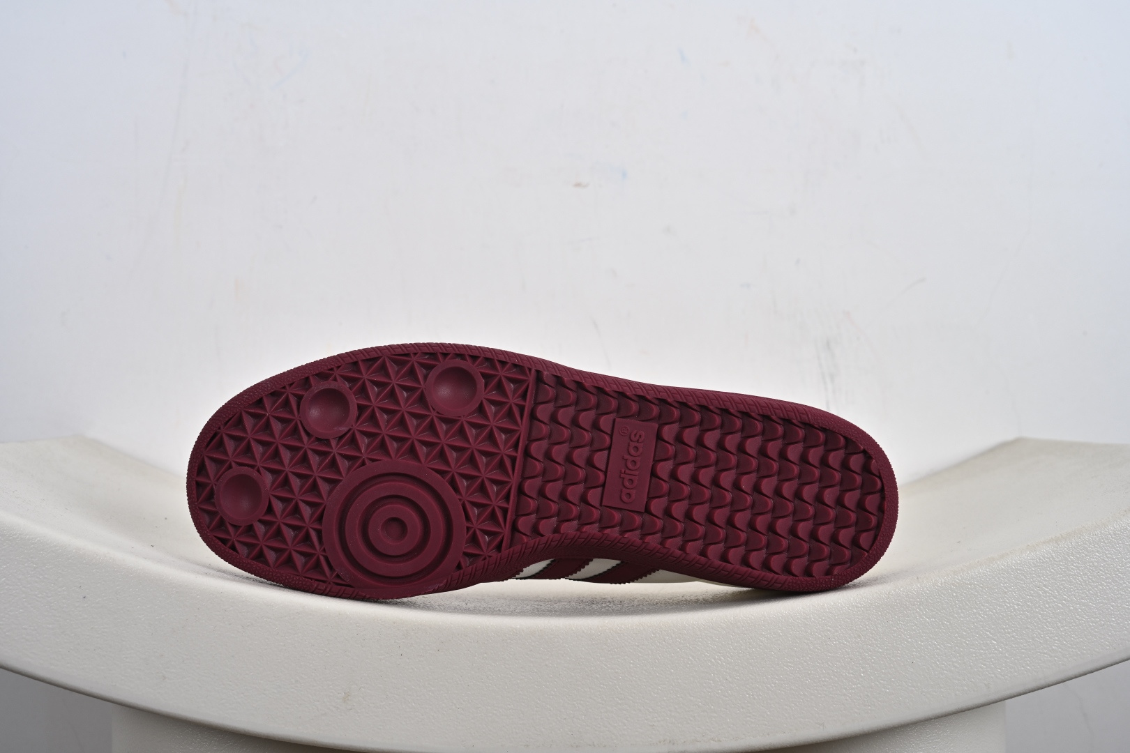 150 Adidas SAMBA 德训鞋 gucci联名款 高端定制桑巴系列 GJ75815 GJ75813-Chinese UA Cheap High Quatity Brand Clothes Bags handbags Sneakers wholesale wholesaler seller from China Factory suppliers Fashion Clothing Shoes best Quality Beautiful Price 150 Adidas SAMBA 德训鞋 gucci联名款 高端定制桑巴系列 GJ75815 GJ75813