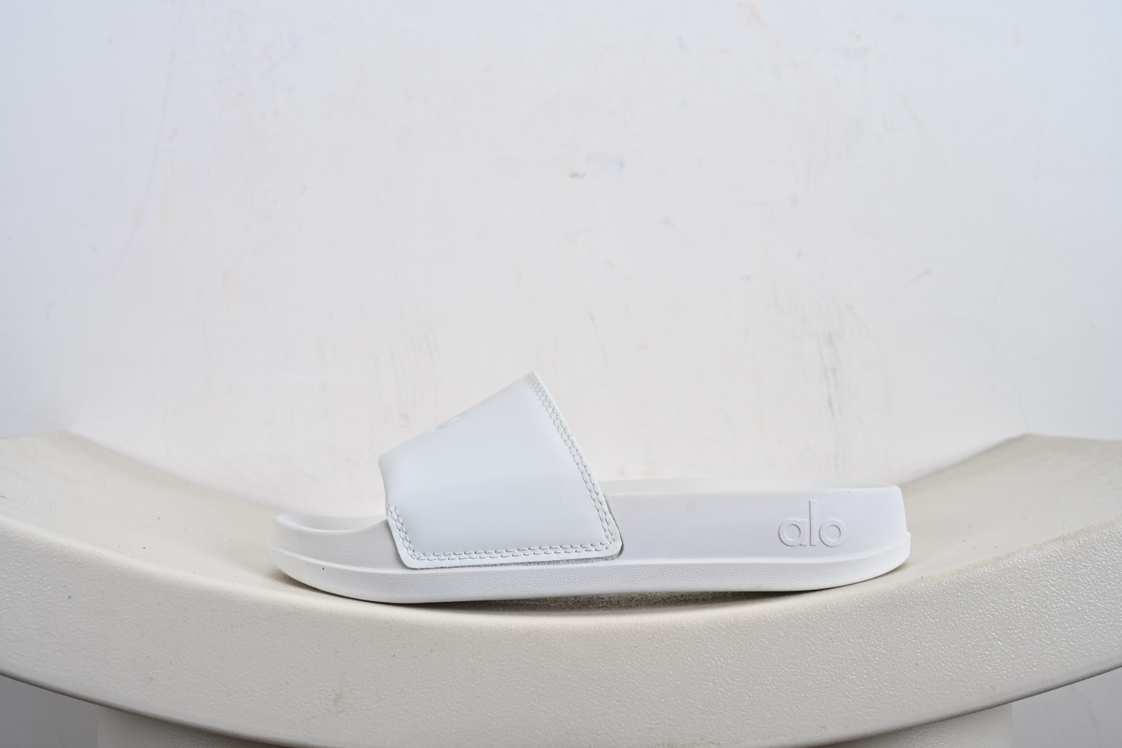 alo yoga Unisex It 舒适柔软 防滑防磨一字拖鞋 男女同款 A0669U A0669U A0669U-WHITE