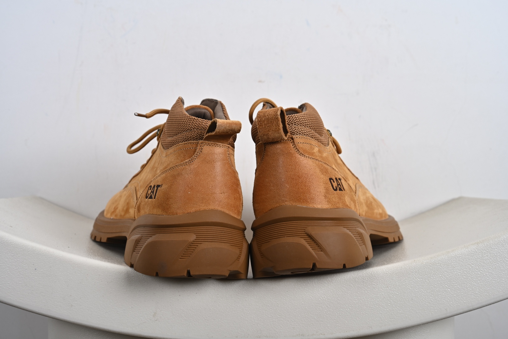 240 Cat 卡特 P721913 客制款 工装鞋 面料采用磨砂牛皮