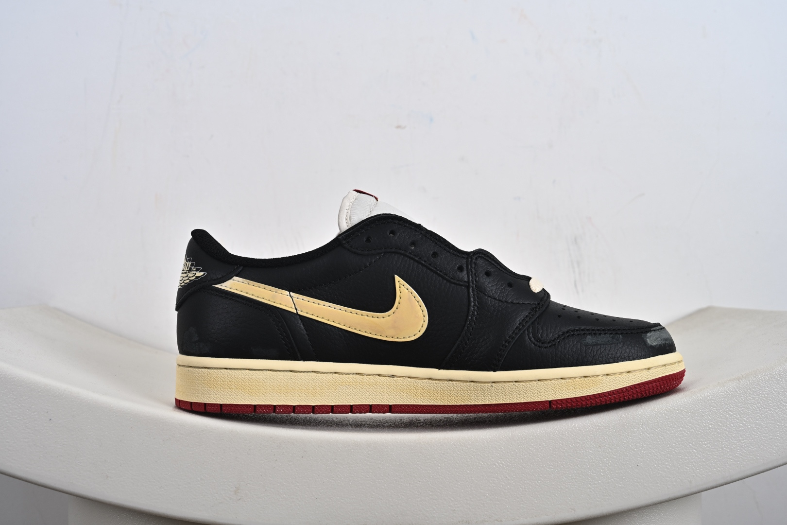 260 纯原 Nigel Sylvester x Air Jordan 1 Low Nitro ”Better With Time” 低帮 黑白红 AJ1低邦 白黑红 IB8958-001-Chinese UA Cheap High Quatity Brand Clothes Bags handbags Sneakers wholesale wholesaler seller from China Factory suppliers Fashion Clothing Shoes best Quality Beautiful Price 260 纯原 Nigel Sylvester x Air Jordan 1 Low Nitro ”Better With Time” 低帮 黑白红 AJ1低邦 白黑红 IB8958-001