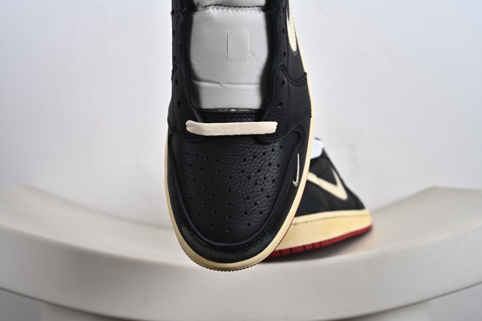 260 纯原 Nigel Sylvester x Air Jordan 1 Low Nitro ”Better With Time” 低帮 黑白红 AJ1低邦 白黑红 IB8958-001-Chinese UA Cheap High Quatity Brand Clothes Bags handbags Sneakers wholesale wholesaler seller from China Factory suppliers Fashion Clothing Shoes best Quality Beautiful Price 260 纯原 Nigel Sylvester x Air Jordan 1 Low Nitro ”Better With Time” 低帮 黑白红 AJ1低邦 白黑红 IB8958-001