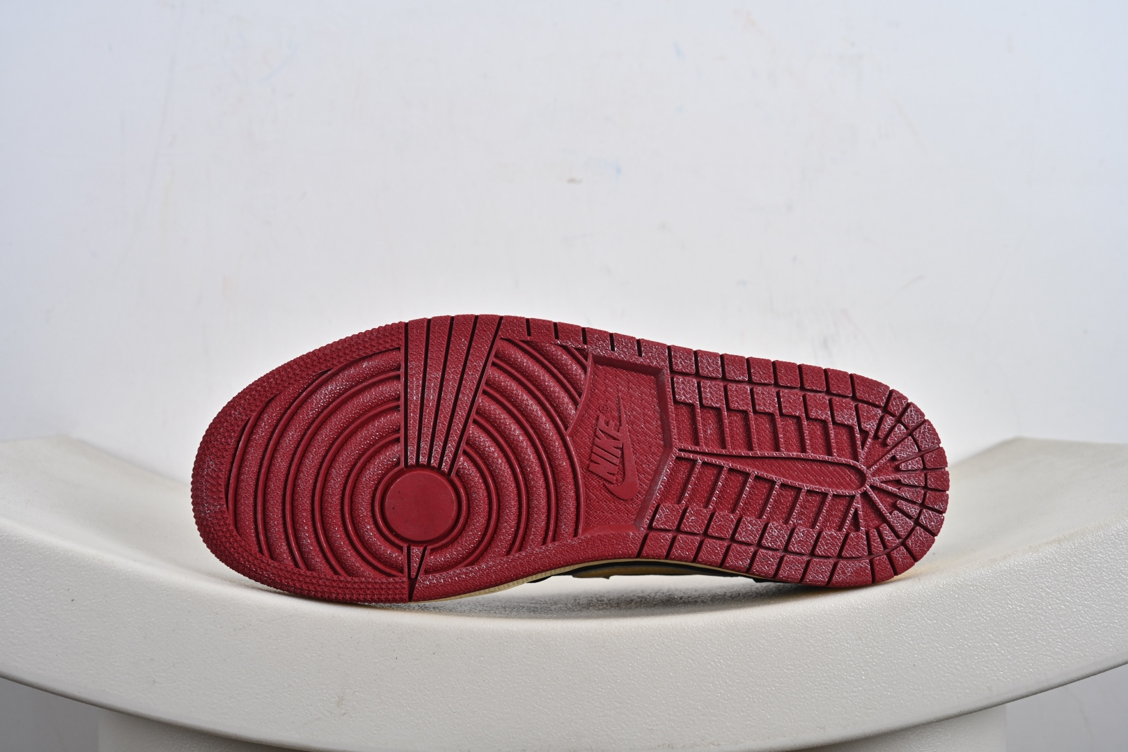 260 纯原 Nigel Sylvester x Air Jordan 1 Low Nitro ”Better With Time” 低帮 黑白红 AJ1低邦 白黑红 IB8958-001-Chinese UA Cheap High Quatity Brand Clothes Bags handbags Sneakers wholesale wholesaler seller from China Factory suppliers Fashion Clothing Shoes best Quality Beautiful Price 260 纯原 Nigel Sylvester x Air Jordan 1 Low Nitro ”Better With Time” 低帮 黑白红 AJ1低邦 白黑红 IB8958-001