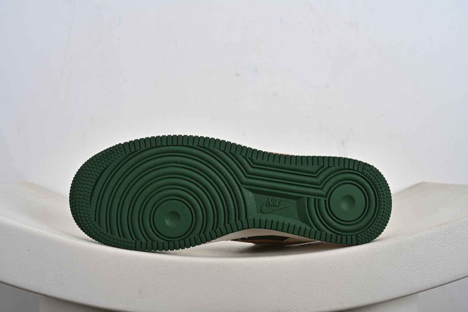 NIke Air Force 1 '07 Low “石头岛联名——米绿花卉”空军一号 低帮 运动鞋 休闲鞋 JP8028-010