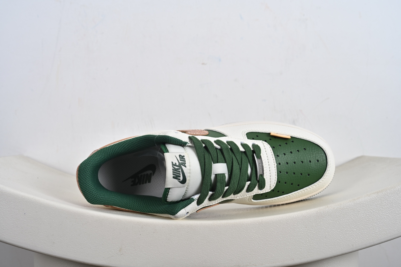 NIke Air Force 1 '07 Low “石头岛联名——米绿花卉”空军一号 低帮 运动鞋 休闲鞋 JP8028-010