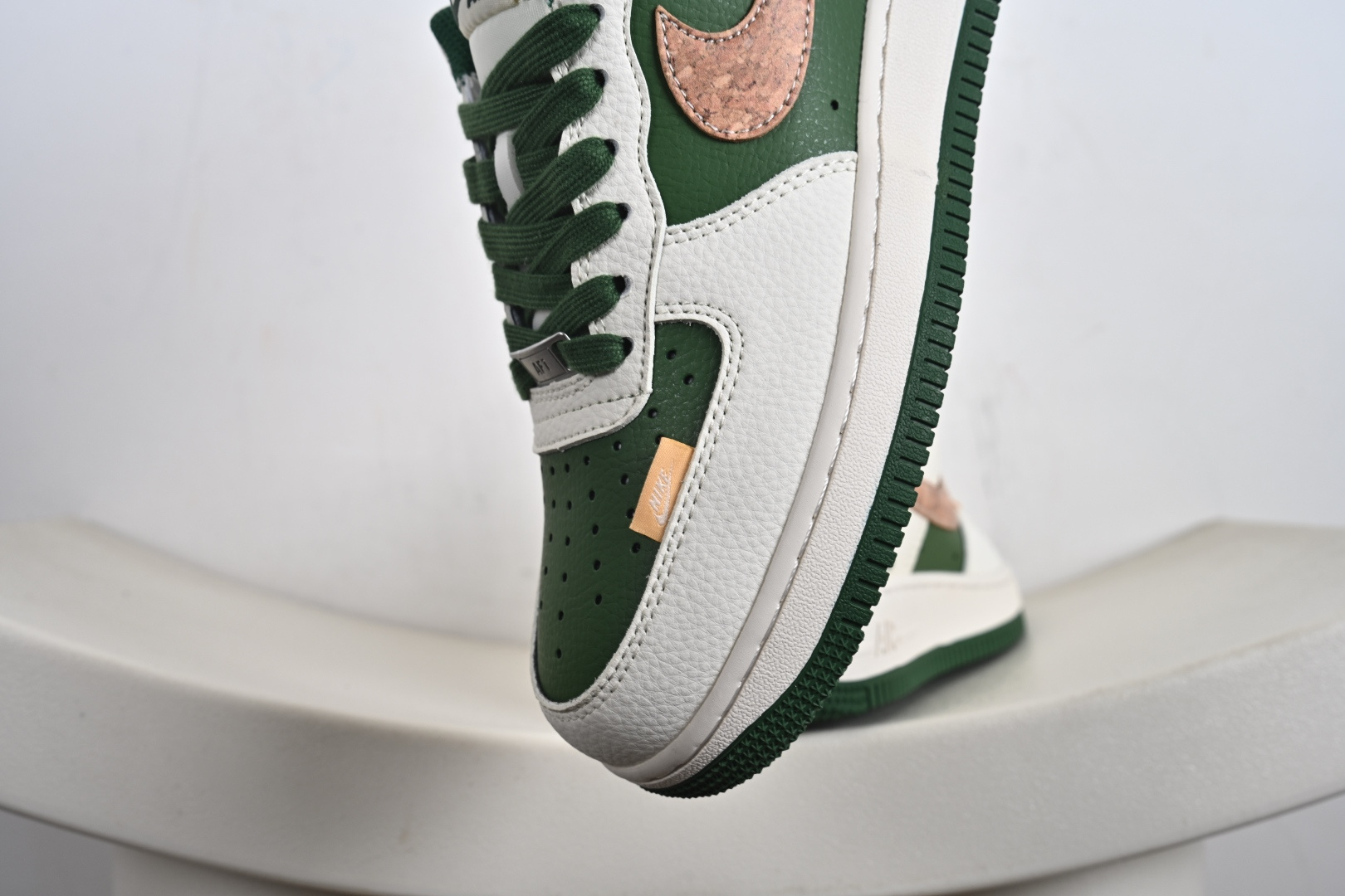 NIke Air Force 1 '07 Low “石头岛联名——米绿花卉”空军一号 低帮 运动鞋 休闲鞋 JP8028-010