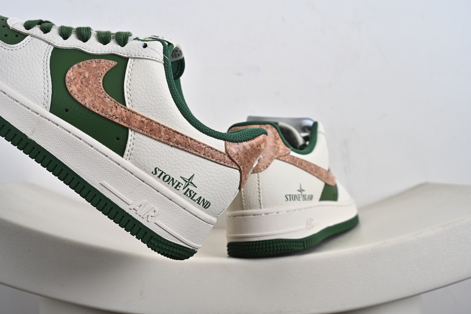 NIke Air Force 1 '07 Low “石头岛联名——米绿花卉”空军一号 低帮 运动鞋 休闲鞋 JP8028-010