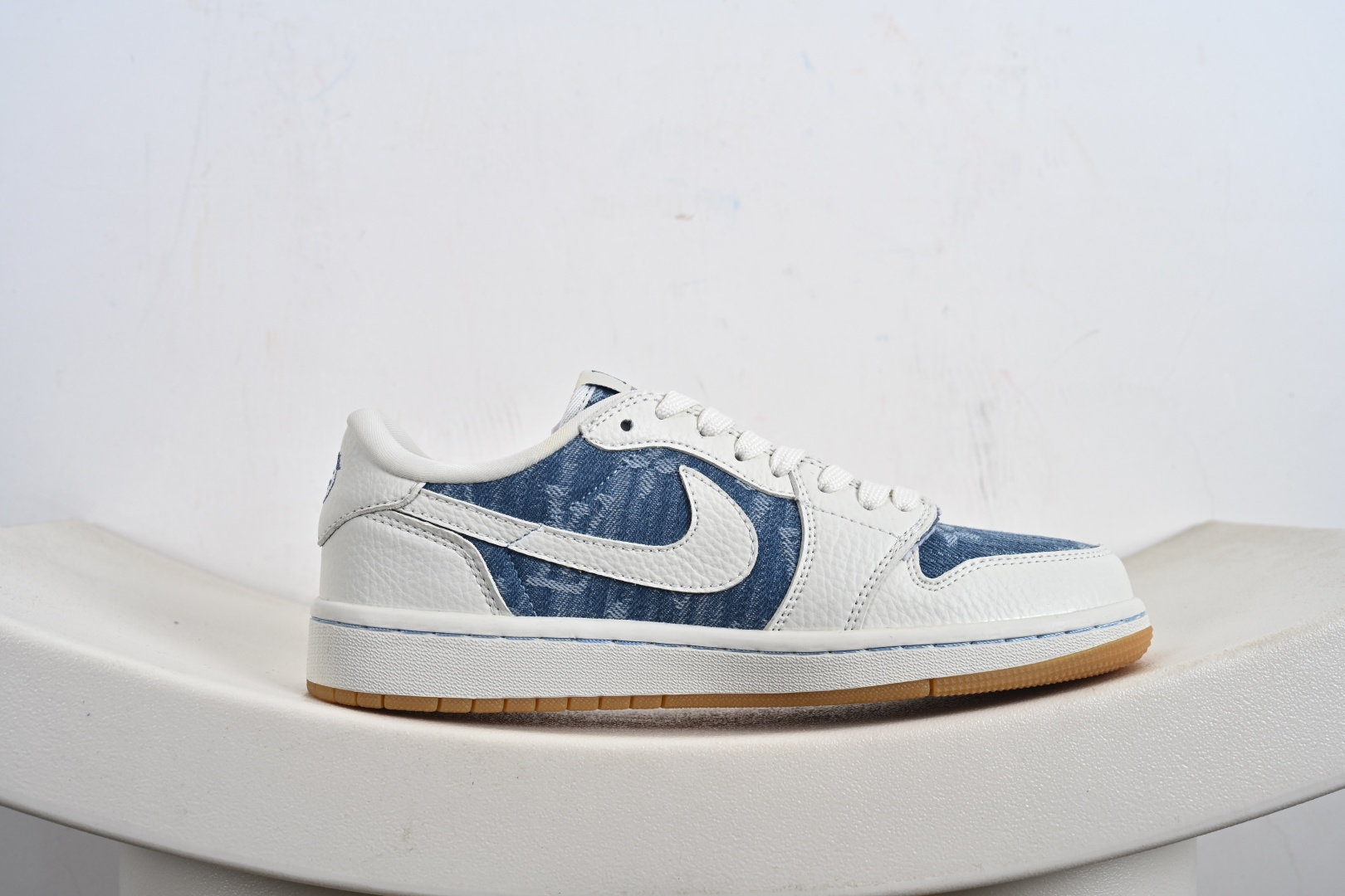 260 Nike SB Dunk Low LV联名 SC0601-053-Chinese UA Cheap High Quatity Brand Clothes Bags handbags Sneakers wholesale wholesaler seller from China Factory suppliers Fashion Clothing Shoes best Quality Beautiful Price 260 Nike SB Dunk Low LV联名 SC0601-053