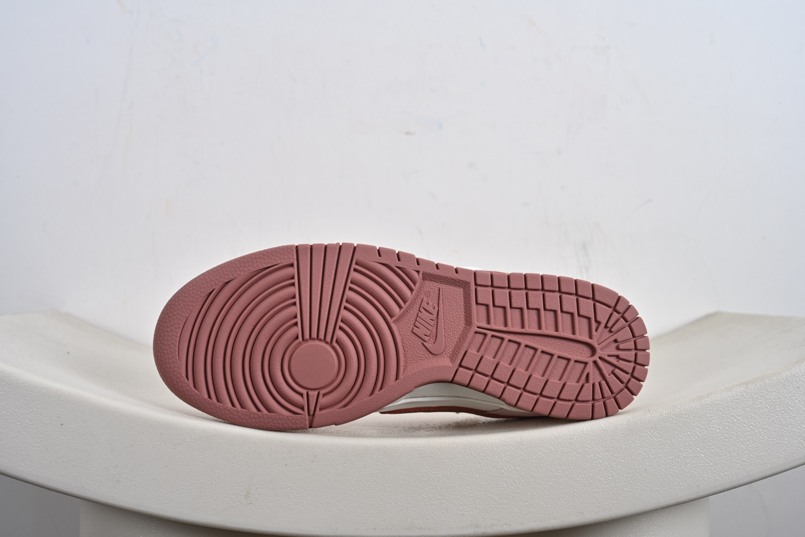 260 Nike SB Dunk Low 周年高端定制 低帮休闲板鞋 PC0528-105-Chinese UA Cheap High Quatity Brand Clothes Bags handbags Sneakers wholesale wholesaler seller from China Factory suppliers Fashion Clothing Shoes best Quality Beautiful Price 260 Nike SB Dunk Low 周年高端定制 低帮休闲板鞋 PC0528-105