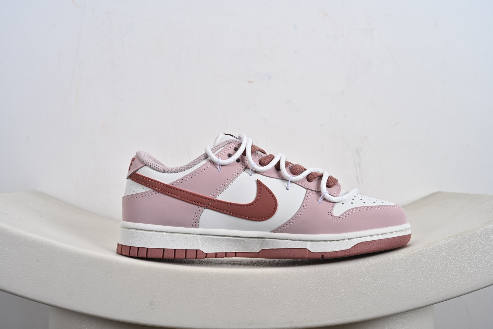 260 Nike SB Dunk Low 周年高端定制 低帮休闲板鞋 PC0528-105-Chinese UA Cheap High Quatity Brand Clothes Bags handbags Sneakers wholesale wholesaler seller from China Factory suppliers Fashion Clothing Shoes best Quality Beautiful Price 260 Nike SB Dunk Low 周年高端定制 低帮休闲板鞋 PC0528-105