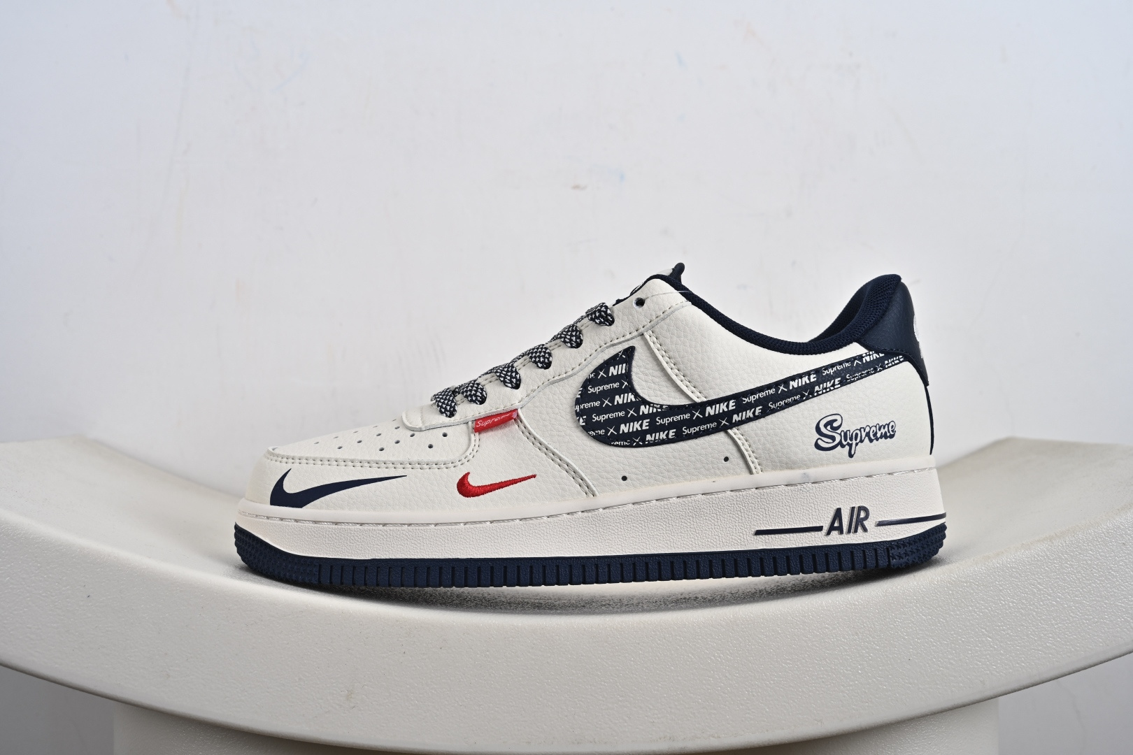 240 NIke Air Force 1 '07 Low 空军一号低帮 运动鞋 休闲鞋 XD2588-609