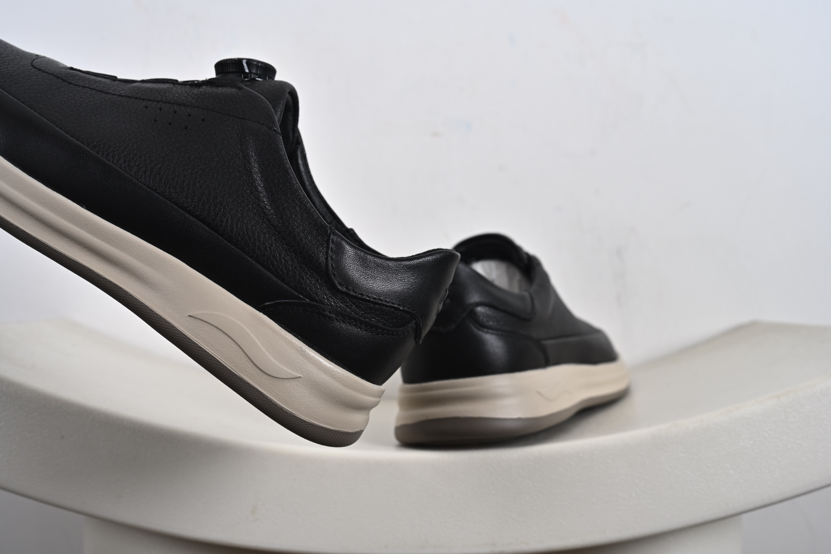 260 ECCO爱步登山鞋男款 舒适户外运动越野跑鞋健步BIOMC踪迹系列 875825-Chinese UA Cheap High Quatity Brand Clothes Bags handbags Sneakers wholesale wholesaler seller from China Factory suppliers Fashion Clothing Shoes best Quality Beautiful Price 260 ECCO爱步登山鞋男款 舒适户外运动越野跑鞋健步BIOMC踪迹系列 875825