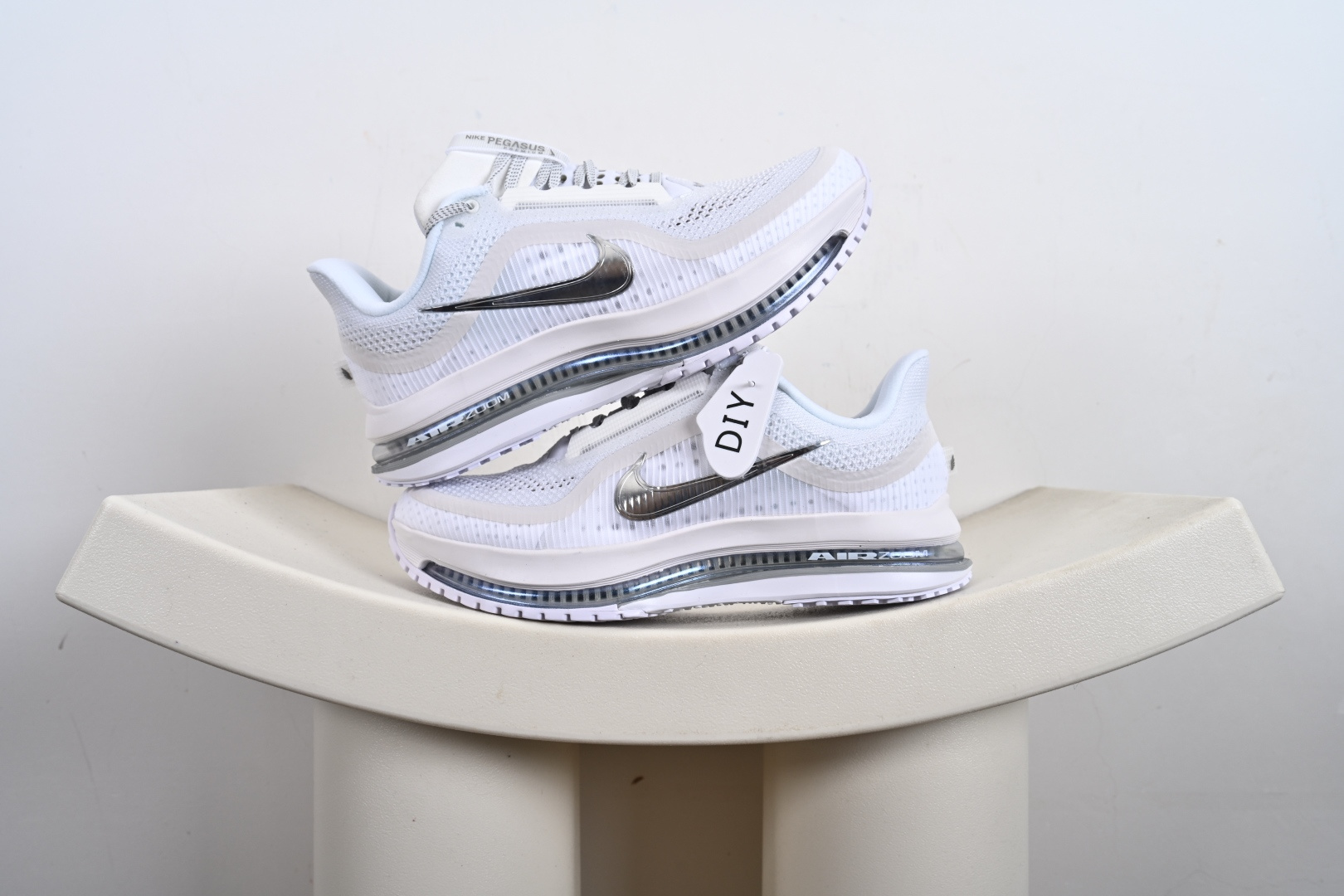 Nike Air Zoom NIKE PEGASUS PREMIUM耐克 新款气垫缓震休闲跑步鞋 HQ2592 002 102 101 100 004 003 HQ2593-601