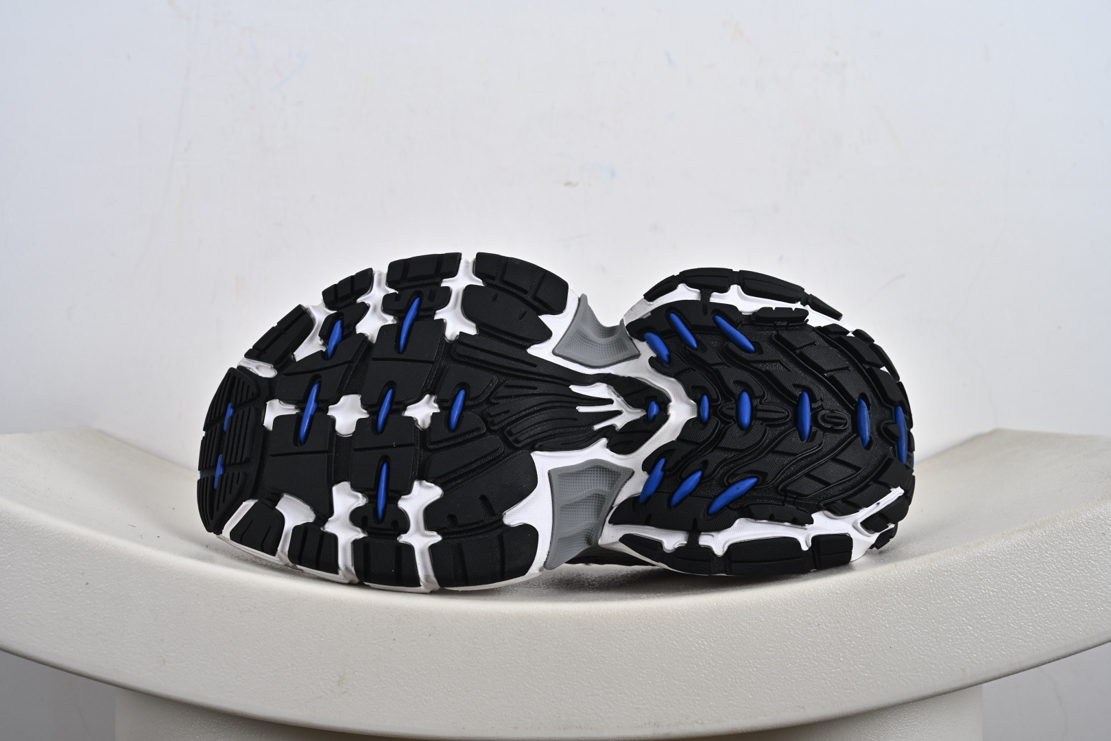 巴黎世家BALENCIAGA Cargo Sneaker 6XL船型系列低帮复古阔型厚底底姥爹风潮流百搭休闲运动鞋 815859 W2MV2 1591 815853 W2MV2 1490