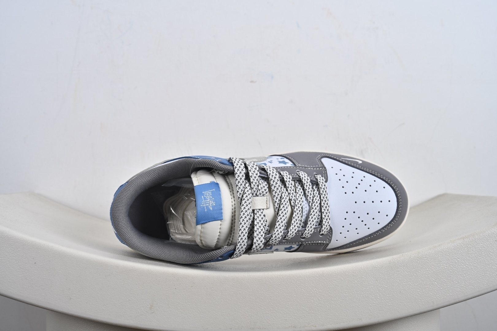 NIKE Dunk Low RETRO 联名款 HS2506-233-莆田鞋,莆田鞋货源,高仿鞋,高仿鞋货源,安福档口,莆田高仿鞋,莆田鞋批发,高仿鞋批发,莆田高仿运动鞋,高仿运动鞋,莆田运动鞋 NIKE Dunk Low RETRO 联名款 HS2506-233