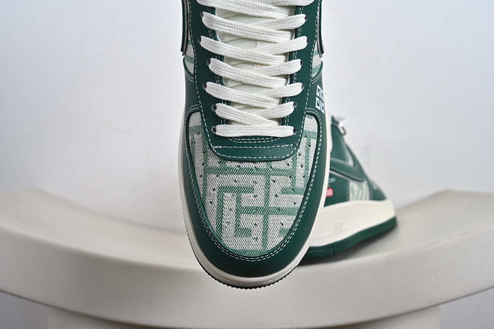 240 定制版 NK Air Force 1 '07 Low × 空军一号低帮 运动鞋 休闲鞋 DK0188-088