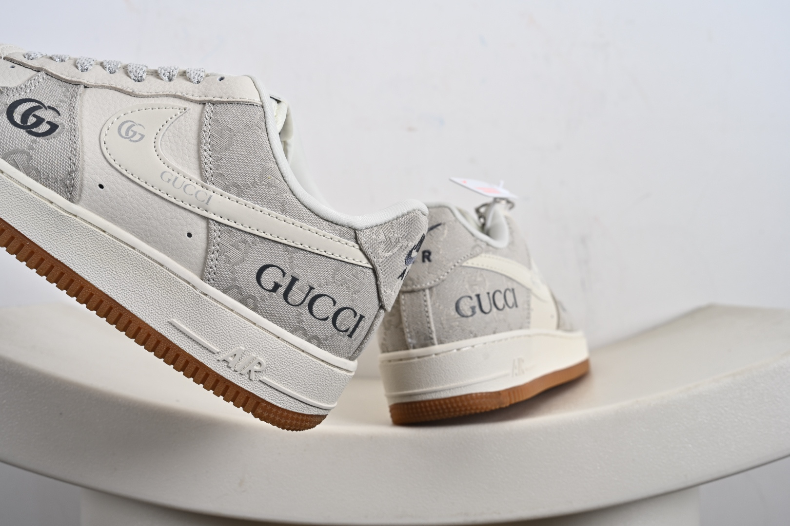 240 定制版 NK Air Force 1 '07 Low × GU高端定制联名空军一号低帮 运动鞋 DK0188-084