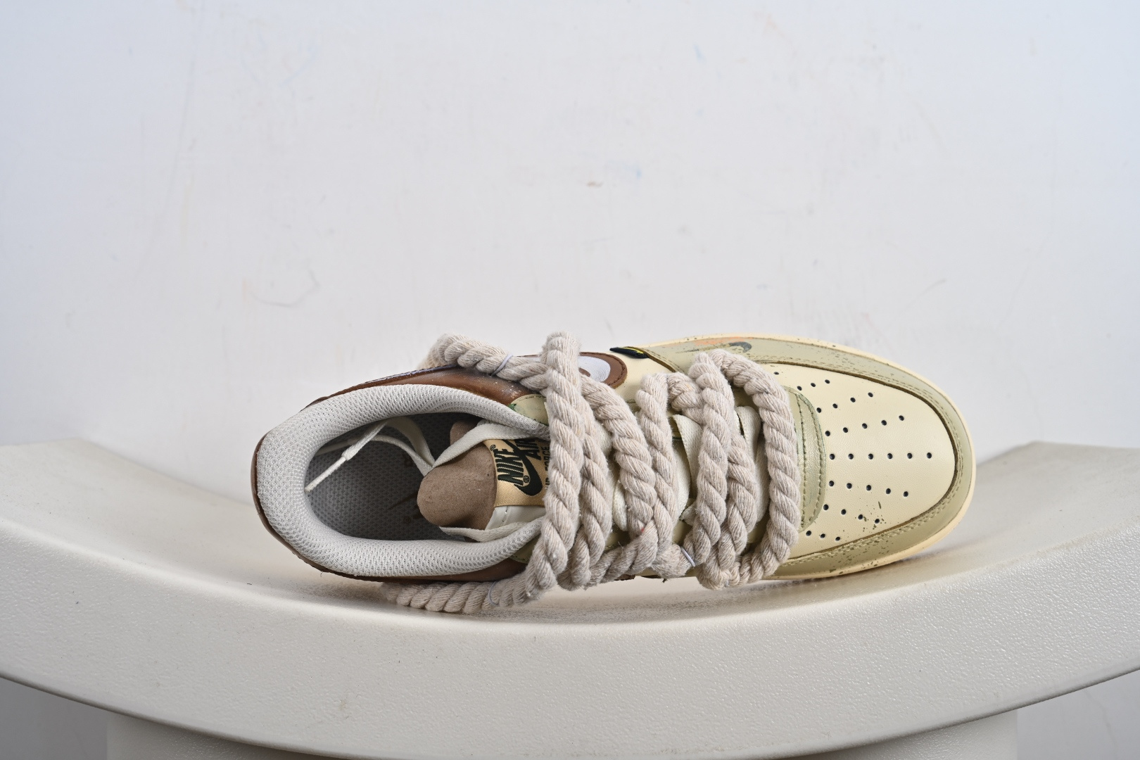 240 定制版 NK Air Force 1 '07 Low 空军一号低帮 运动鞋 休闲鞋 XL2321-666