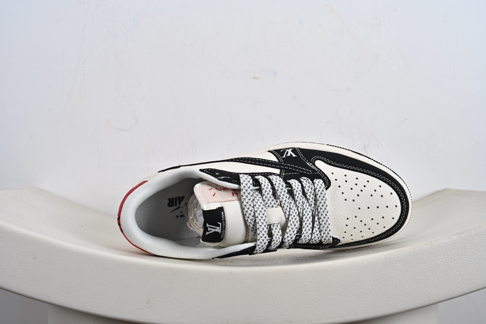 260 定制版 NK Air Jordan 1 x Travis Scott AJ1倒勾 乔一倒钩 ‘DIY’定制 耐克 低帮文化篮球鞋 ZH2598-162